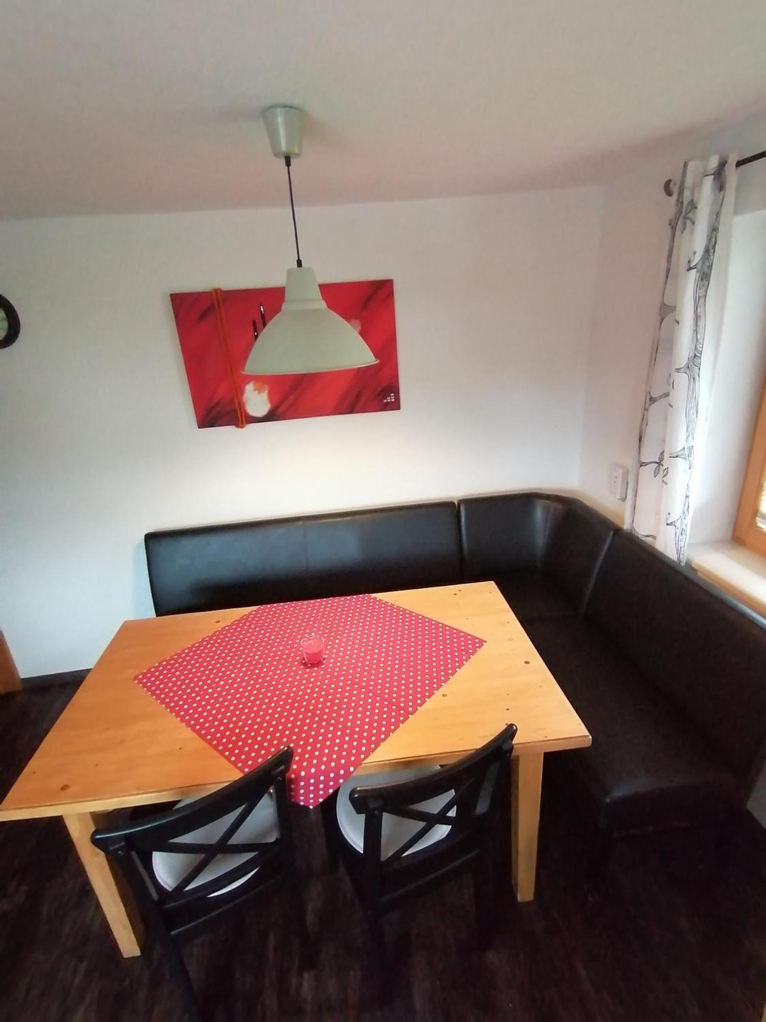 Ferienwohnungen Momo Elbigenalp Ruang foto